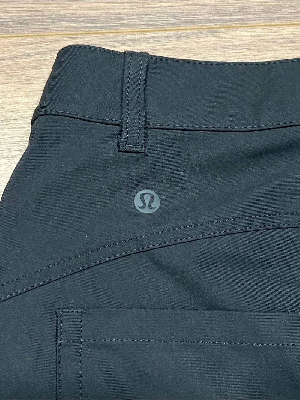 Lululemon City Sleek 5 Pocket Wide-Leg High Rise 7/8 Length Pant in Black - 28